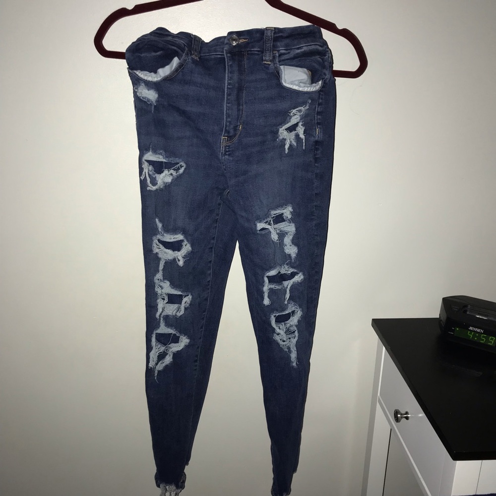 american eagle distressed jeggings